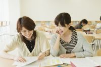 在大学城开家美容院有没商机