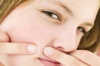 脸上的长痘痘怎么调理