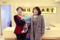 签约新闻：漂亮宝宝妈“牵手”香蕉视频网页版香蕉黄色软件免费APP