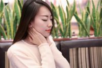 轻松去油，还皮肤清爽洁净