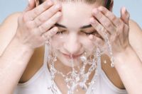 冬日护肤怎么轻松锁住肌肤的水分