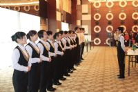 美容院学习海底捞服务你的客户