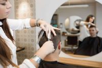 美发师改行之后做什么薪水高