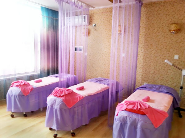 康平县美容院香蕉网视频在线观看店美容床