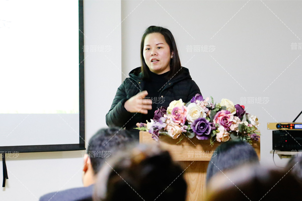 美容师如何做好业绩
