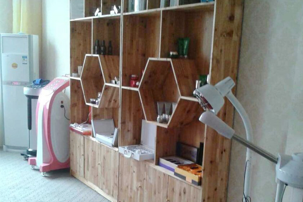 香蕉视频污在线看展示柜