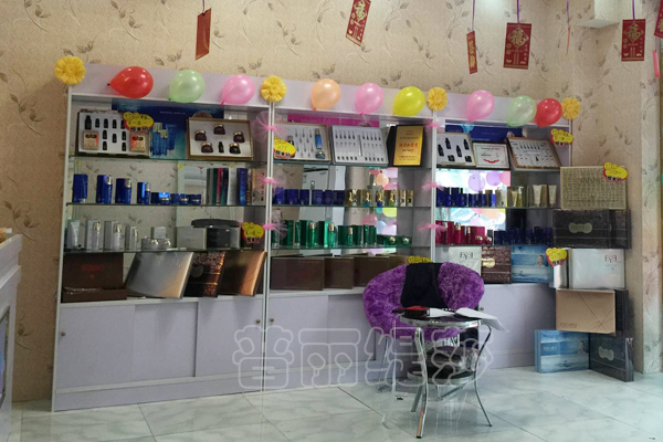 河北保定香蕉视频网页版连锁店香蕉视频污在线看展柜