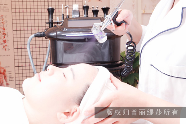 美容院香蕉黄色软件免费APP请明星代言有效果吗