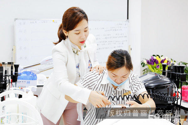 想学习皮肤管理的朋友，来看看这些初学者必备技能