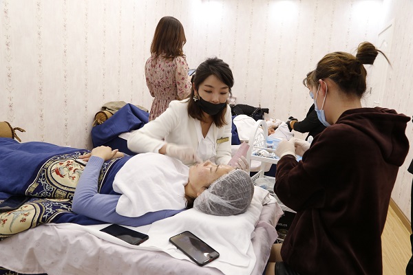 美容院做淋巴排毒靠谱吗？别再被骗了