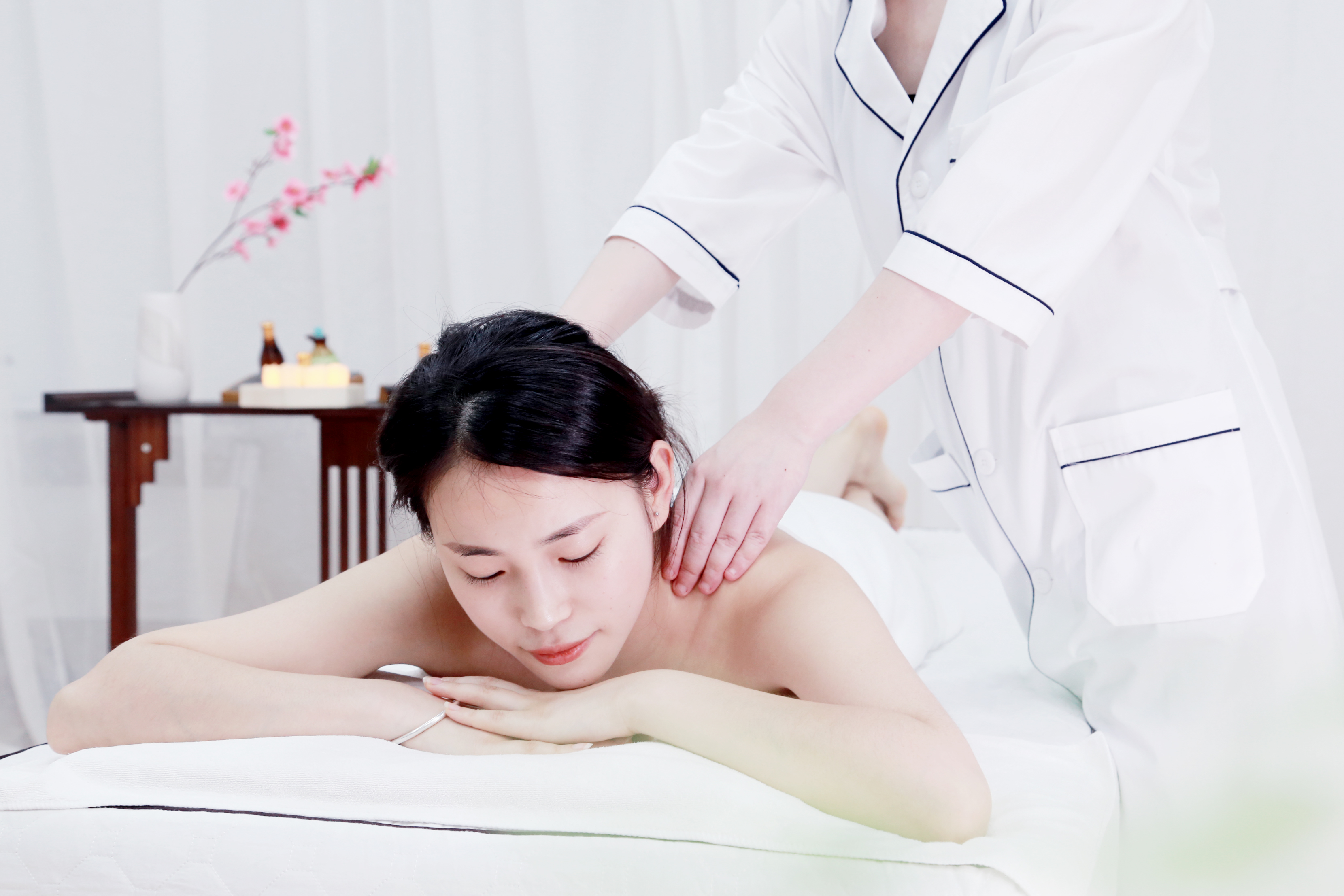 　　顾客说价格贵咋办？美业人成单话术在此！