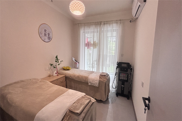 香蕉视频网页版湖南湘潭店开业,美女老板引领美丽新风尚! 香蕉视频网页版湖南湘潭店开业,美女老板引领美丽新风尚!
