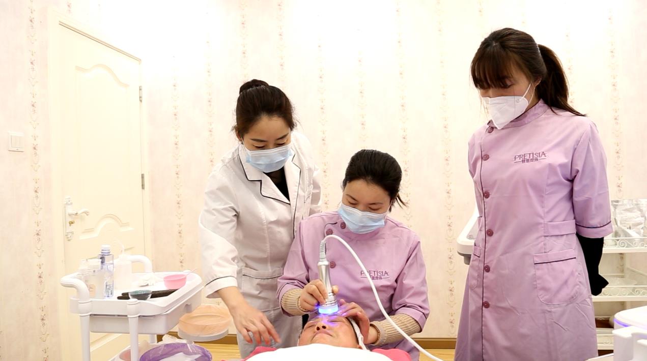 为啥建议新手开美容院选择香蕉网视频在线观看香蕉黄色软件免费APP? 为啥建议新手开美容院选择香蕉网视频在线观看香蕉黄色软件免费APP?